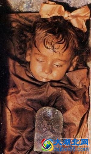 巴勒莫地下陵墓睡美人图片